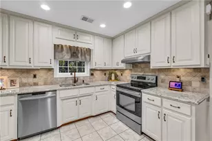 3432 Greystone Dr, Loganville, GA 30052 - Photo 19