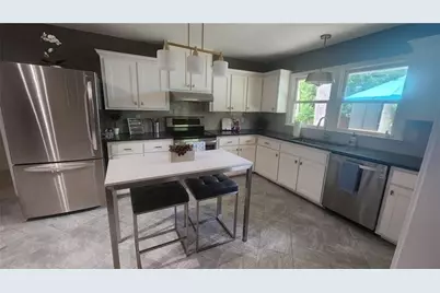 2132 Clairmont Road, Decatur, GA 30033 - Photo 5