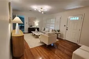 2132 Clairmont Rd, Decatur, GA 30033 - Photo 9