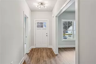 3127 Stonegate Dr SW, Atlanta, GA 30331 - Photo 3