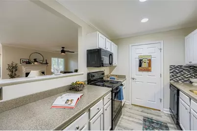 4006 Wingate Way, Atlanta, GA 30350 - Photo 7