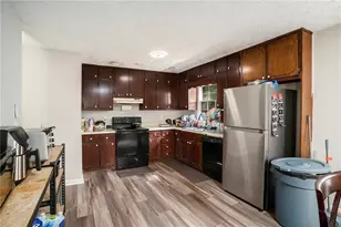 214 Hemlock Dr, Stockbridge, GA 30281 - Photo 7