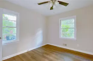 2744 Fairlane Dr SE, Atlanta, GA 30354 - Photo 9