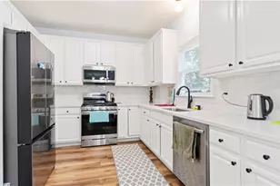 165 Foe Creek Ct, Roswell, GA 30076 - Photo 7