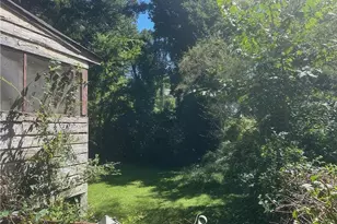 1075 Cato St NW, Atlanta, GA 30318 - Photo 3