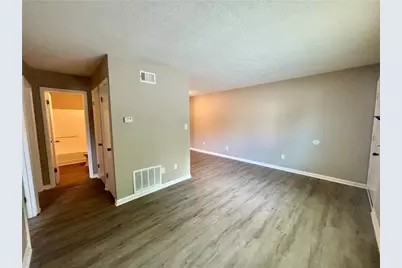 6077 Pine Street #4, Austell, GA 30106 - Photo 3