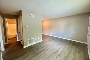 6077 Pine St, Austell, GA 30106 - Photo 3