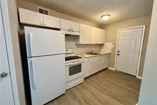 6077 Pine St, Austell, GA 30106 - Photo 5