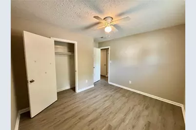 6077 Pine Street #4, Austell, GA 30106 - Photo 9