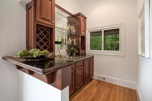 8345 Jett Ferry Rd, Sandy Springs, GA 30350 - Photo 13