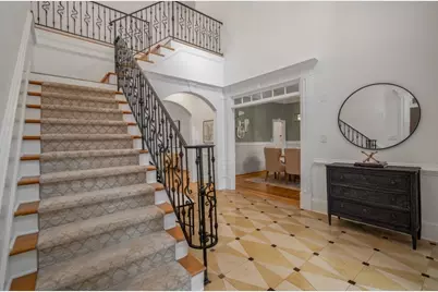 8345 Jett Ferry Road, Sandy Springs, GA 30350 - Photo 5