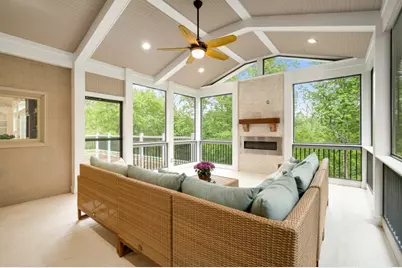 8345 Jett Ferry Road, Sandy Springs, GA 30350 - Photo 29