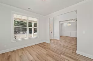 3264 Lions Ruby Ln, Atlanta, GA 30349 - Photo 5