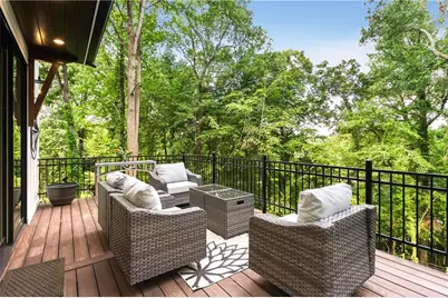 306 Pinecrest Road NE, Atlanta, GA 30342 - Photo 21