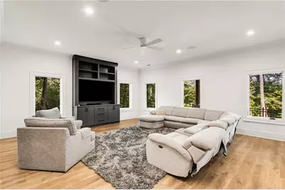 306 Pinecrest Road NE, Atlanta, GA 30342 - Photo 49