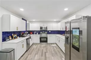 4130 Windrock Dr, Ellenwood, GA 30294 - Photo 13