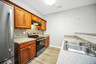 248 Commons Dr, Jonesboro, GA 30236 - Photo 9