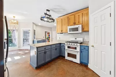 9011 Highpoint Road, Villa Rica, GA 30180 - Photo 7
