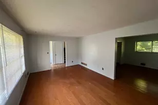 3850 Benchmark Dr, Atlanta, GA 30349 - Photo 5