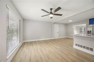 6050 Ledgewood Dr, Forest Park, GA 30297 - Photo 5