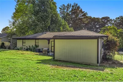 6050 Ledgewood Drive, Forest Park, GA 30297 - Photo 25