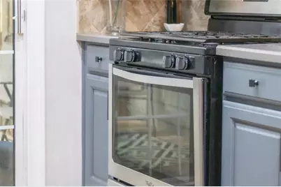 6089 Tennyson Park Way, Peachtree Corners, GA 30092 - Photo 19