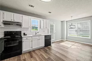 1201 St Andrews Dr, Auburn, GA 30011 - Photo 21