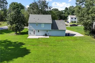 1201 St Andrews Dr, Auburn, GA 30011 - Photo 5