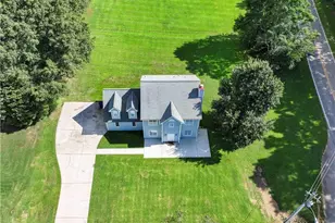 1201 St Andrews Dr, Auburn, GA 30011 - Photo 7