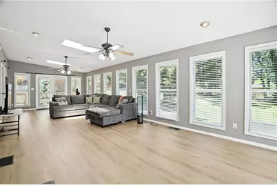 1784 Hammond Woods Circle SW, Marietta, GA 30008 - Photo 5