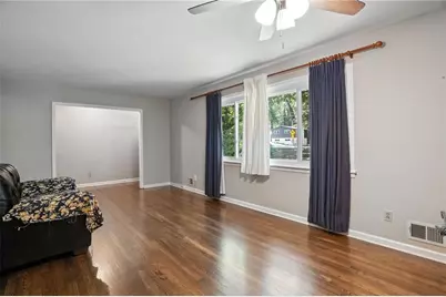 1784 Hammond Woods Circle SW, Marietta, GA 30008 - Photo 3