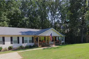 4650 Perry Rd, Gainesville, GA 30506 - Photo 3