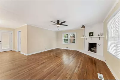 729 Timberland Street SE, Smyrna, GA 30080 - Photo 9