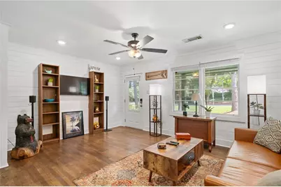 2604 Favor Road SW, Marietta, GA 30060 - Photo 5