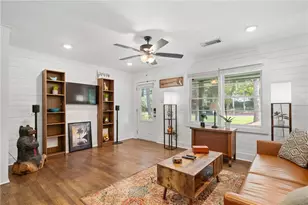 2604 Favor Rd SW, Marietta, GA 30060 - Photo 5