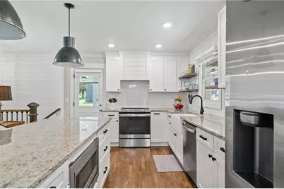 2604 Favor Road SW, Marietta, GA 30060 - Photo 13