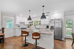 2604 Favor Rd SW, Marietta, GA 30060 - Photo 9