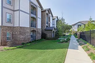 2080 One White Oak Ln, Cumming, GA 30041 - Photo 17