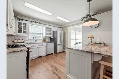 3075 Stillwater Drive, Gainesville, GA 30506 - Photo 9