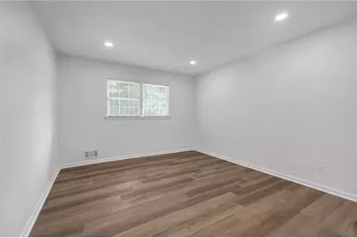 4447 Lake Breeze Drive, Stone Mountain, GA 30083 - Photo 19