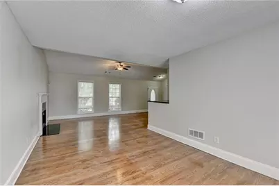 5880 April Drive, Sugar Hill, GA 30518 - Photo 13