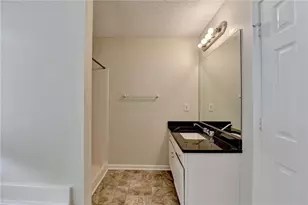 5880 April Dr, Sugar Hill, GA 30518 - Photo 33