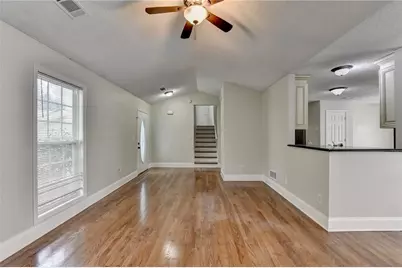 5880 April Drive, Sugar Hill, GA 30518 - Photo 9