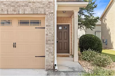 219 Bobbie Way, Woodstock, GA 30189 - Photo 3
