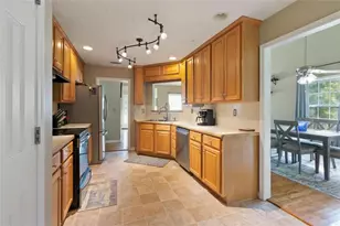 304 Patrick Cir, Jenkinsburg, GA 30234 - Photo 7