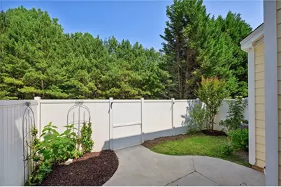 939 Pike Forest Drive, Lawrenceville, GA 30045 - Photo 23