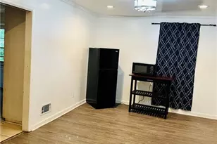 3311 Spreading Oak Dr, Atlanta, GA 30311 - Photo 7