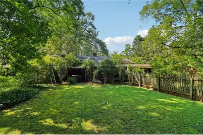 2267 Melante Drive NE, Atlanta, GA 30324 - Photo 33