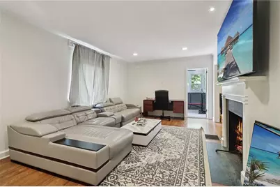 2267 Melante Drive NE, Atlanta, GA 30324 - Photo 7