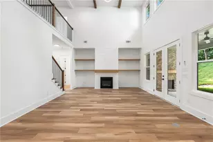 7252 Creekside Way, Jefferson, GA 30549 - Photo 7